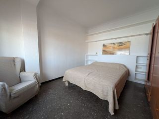 Ático en alquiler en Barrio Alto - San Félix - Oliveros - Altamira en Almería