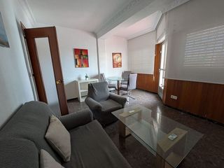 Ático en alquiler en Barrio Alto - San Félix - Oliveros - Altamira en Almería