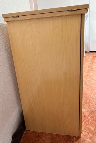 Máquina de coser Alfa con mueble. Cose muy bien
