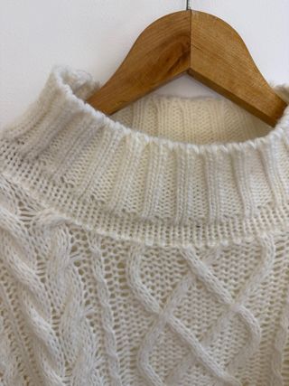 Jersey de punto trenzado blanco