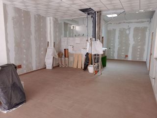 Local comercial en venta en San Luis en Almería