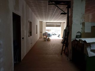 Local comercial en venta en San Luis en Almería