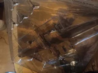 Avión Segunda Guerra Mundial. Maqueta nueva