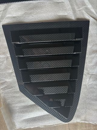 Rejillas Ventanilla Ford Focus MK4 Carbono