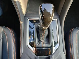 SUBARU XV 2.0i Hybrid Executive Plus CVT