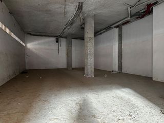 Local comercial en alquiler en Arrabal en Zaragoza