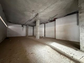 Local comercial en alquiler en Arrabal en Zaragoza