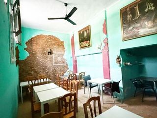 Local comercial en venta en Concepción en Madrid