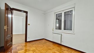 Piso en alquiler en Laviada en Gijón