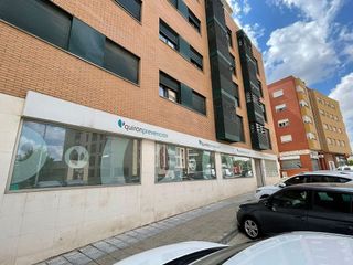 Local comercial en venta en Los Valles-San Vazquez-El Fuerte en Guadalajara