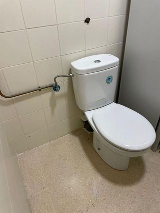 Local comercial en venta en Los Valles-San Vazquez-El Fuerte en Guadalajara