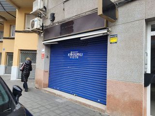 Local comercial en alquiler en Centre en Castelldefels