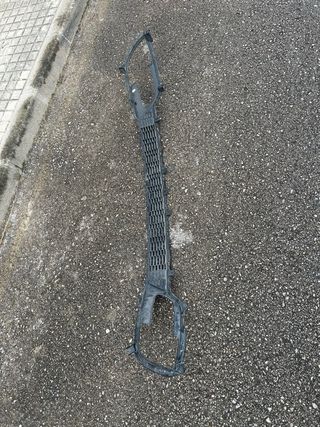 Rejilla Parachoques Delantero OEM 86560A2300