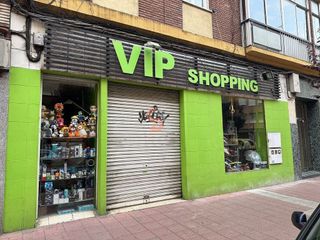 Local comercial en venta en Circular - Vadillos en Valladolid