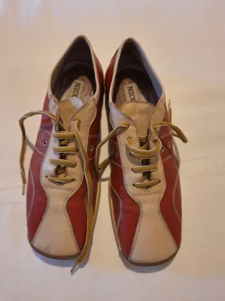 Zapatillas retro Nicolás Piel. Talla 37