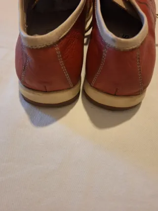 Zapatillas retro Nicolás Piel. Talla 37