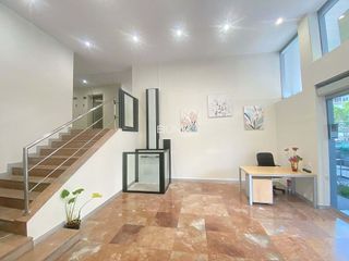 Oficina en alquiler en La Nova Esquerra de l'Eixample en Barcelona