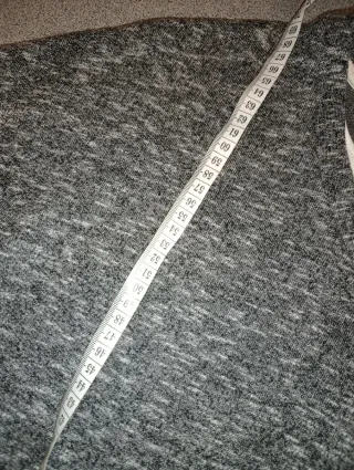 Maglioncino V-Neck Taglia M Top Quality