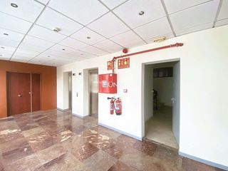 Oficina en alquiler en La Nova Esquerra de l'Eixample en Barcelona