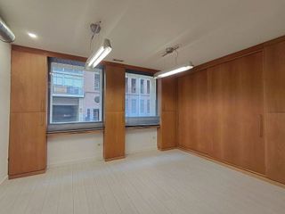 Oficina en venta en Ruiseñores en Zaragoza