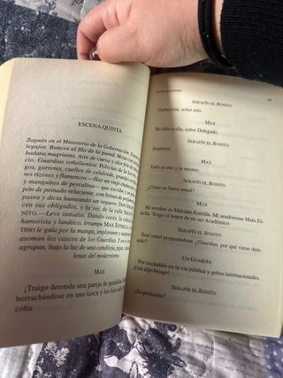 Luces de Bohemia: Esperpento. Edición de Alonso...