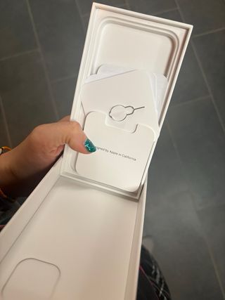 Scatola vuota iPhone 12 Apple