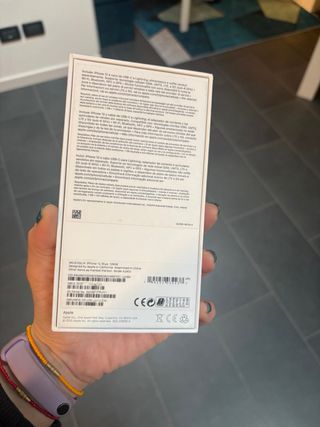 Scatola vuota iPhone 12 Apple