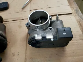 Mariposa Admisión NFU Bosch