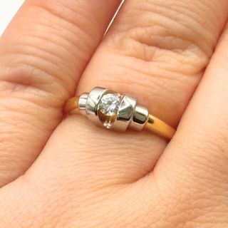 Anillo Oro Blanco y Amarillo 18K, 2.87gr, T-12