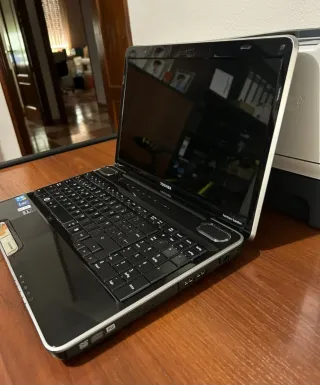Ordenador Toshiba Satellite Negro