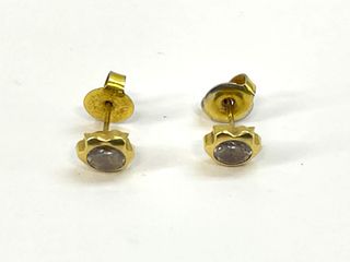 Pendientes Oro 18K Flor con Piedra Gris