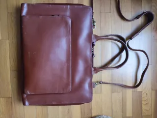 Maletín piel marrón para ordenador