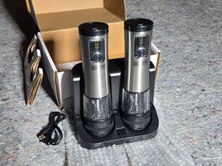 Set de molinillos sal y pimienta eléctricos