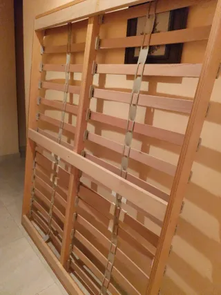 Somier láminas cama 1.50 madera y metal