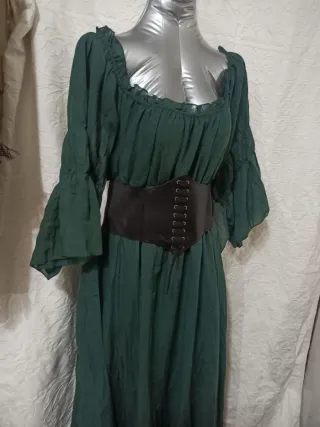 Disfraz Medieval Corsé Negro y Vestido Verde