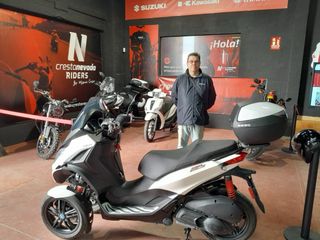 Piaggio MP3 300 HPE Sport