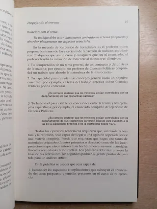 Cómo se hace un trabajo académico. John Clanchy.