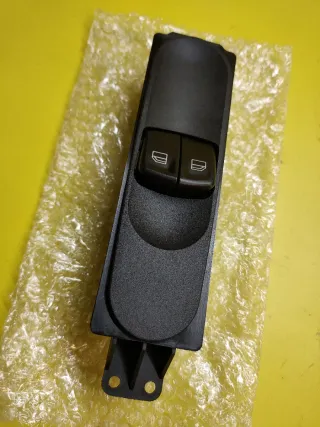 BOTONERA ELEVALUNAS MERCEDES VITO II W639 7 PIN