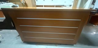 Mostrador de madera maciza