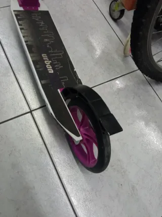 Patinete Urban plegable rosa y negro