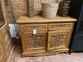 Precioso Mueble Hindú Madera Maciza Tallada