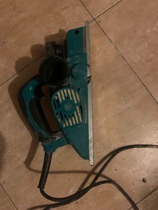 Lijadora eléctrica Makita