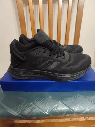 Scarpe Adidas Uomo/Ragazzo Tg 42