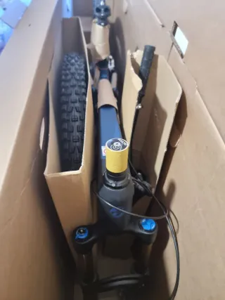 GHOST Riot CF Full Party Carbono