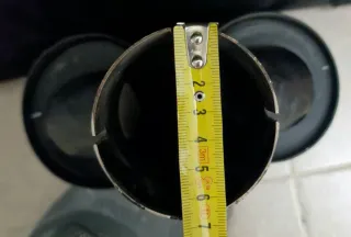 Cola de escape Akrapovic carbono