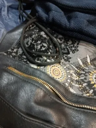 Lote 3 bolsos negro y multicolor