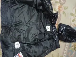 Chaqueta Moncler Negra Brillante