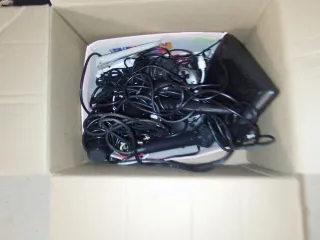 Lote 2 TVs + PS2/PS3 + Mando