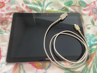 Tablet Huawei Negra y Plateada