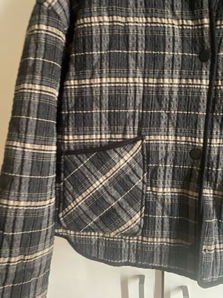 Chaqueta Zara cuadros acolchada talla XS